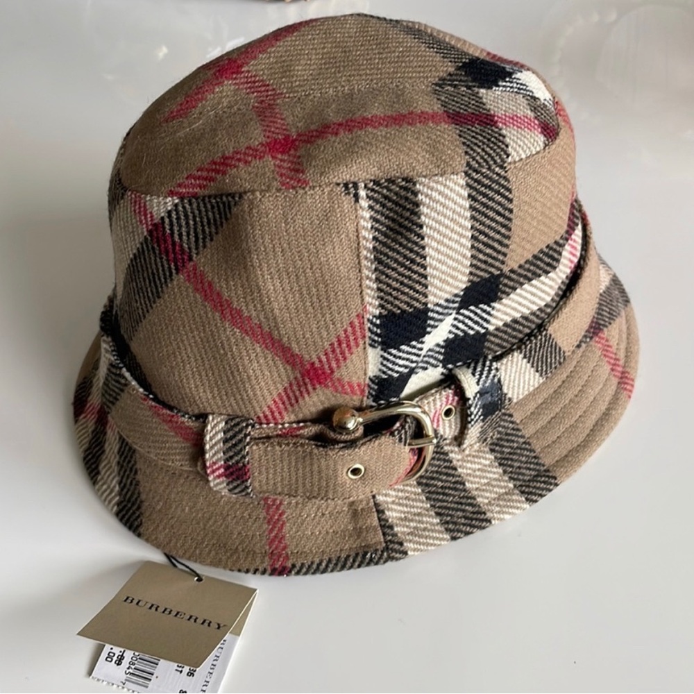 Burberry large bucket style with buckle